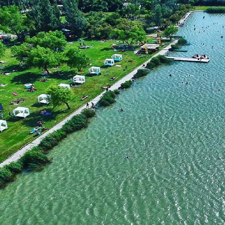 Strandkoezeli Babu-hazunk Kiado! Holiday home *